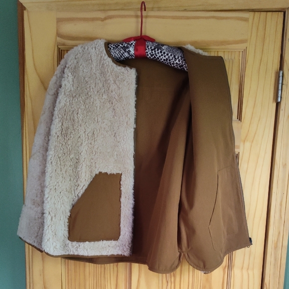 Arc Jacket by Sideline Reversible Teddy Natural Wool Shearling Mama Owl Mamaowl - Picture 5 of 5